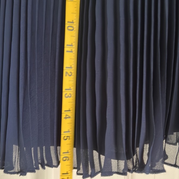 Navy Ruffled Skirt - Picture 4 of 4